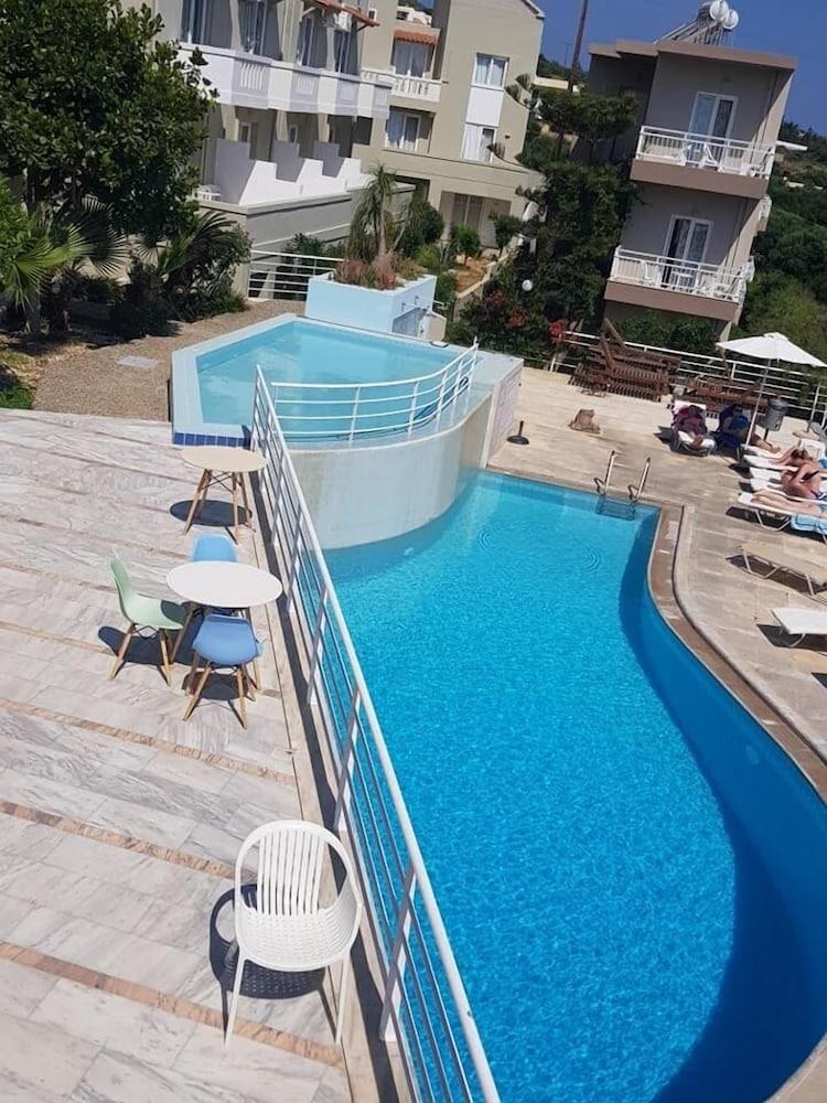 Pelagia Bay Hotel Ajía Pelajía Kültér fotó